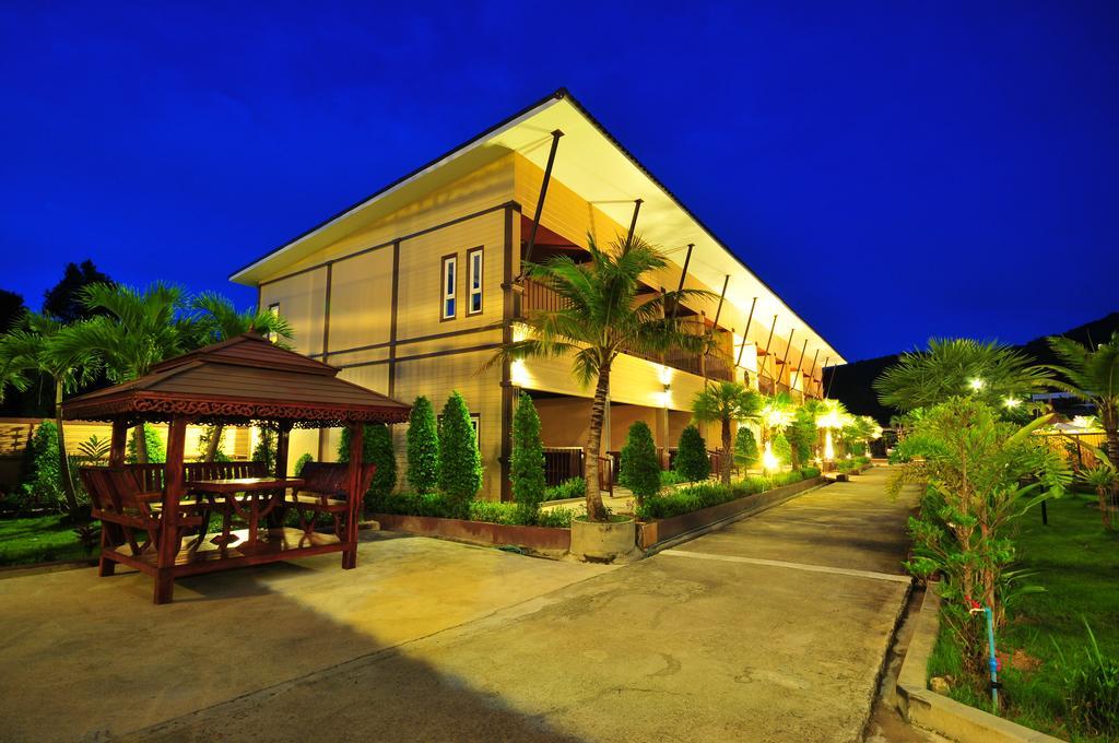 Maleedee Bay Resort Ао Нанг Экстерьер фото